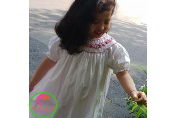 Đầm Smock thêu tay