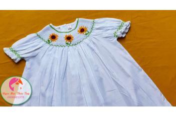 Đầm Smock thêu tay