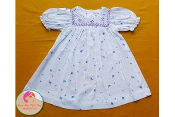 Đầm Smock thêu tay