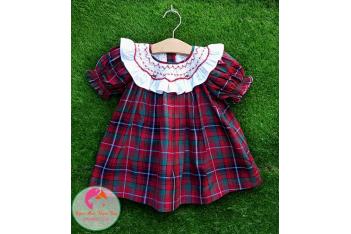 Đầm Smock thêu tay