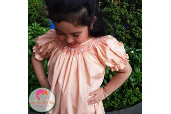 Đầm Smock thêu tay