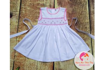 VÁY THÊU SMOCK TRẺ EM