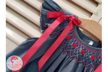 Đầm Smock thêu tay