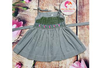 VÁY THÊU SMOCK TRẺ EM