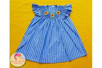 Đầm Smock thêu tay